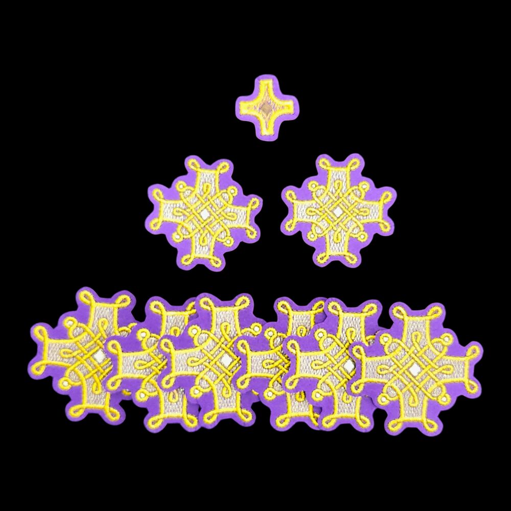 Set of crosses for stole and cuffs (French)