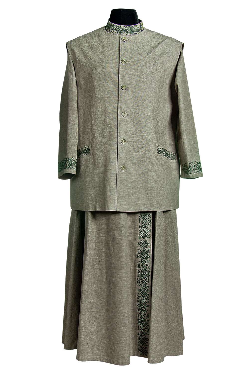 Жилет мужской летний с вышивкой на кармане Жилет мужской летний с вышивкой на кармане