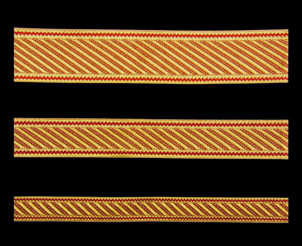 Галун «Дамаск» червоний з золотом Галун «Дамаск» червоний з золотом